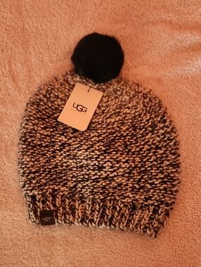 UGG Marled Knit Pom Hat - Black & Cream